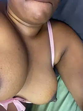 Snapshot of Cherry-brown55 chatting on February 21, 2025, 12:50 pm Cherry-brown55 online show from February 21, 2025, 12:50 pm