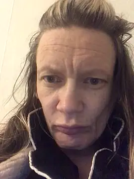 blondey206 online show from March 11, 2026, 3:12 am