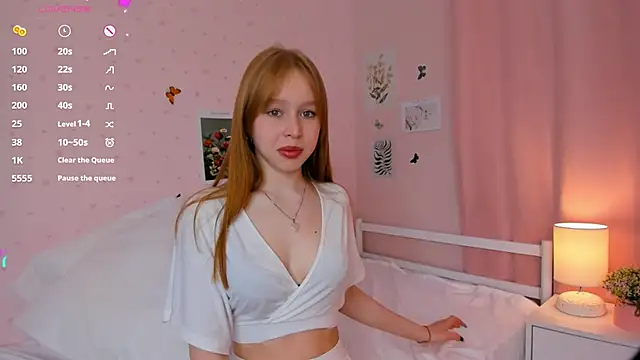 Snapshot of DarylBody chatting on March 11, 2025, 7:25 pm DarylBody online show from March 11, 2025, 7:25 pm