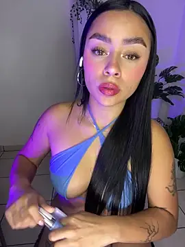 Snapshot of meli_ortiz_ chatting on February 10, 2026, 2:21 pm meli ortiz online show from February 10, 2026, 2:21 pm