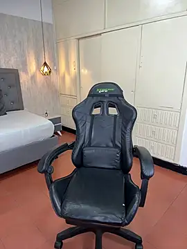 Hadley  online show from January 28, 2025, 3:47 am