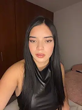 Snapshot of eileensophi chatting on June 27, 2026, 4:39 am eileensophi online show from June 27, 2026, 4:39 am