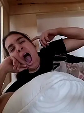 sexy lady2 online show from April 19, 2026, 12:48 pm