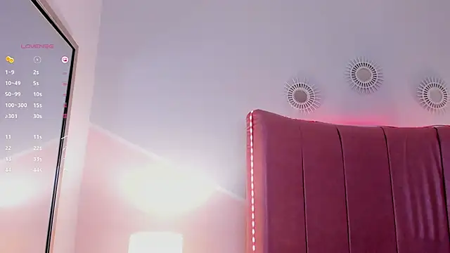 Mia greco  online show from January 29, 2025, 12:12 am