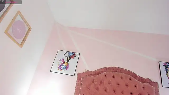 Mia greco  online show from March 17, 2025, 10:17 pm