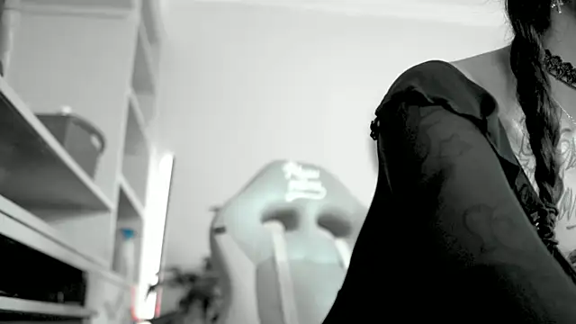 Snapshot of tattoo_ninja_kittyy chatting on September 24, 2025, 2:42 pm tattoo ninja kittyy online show from September 24, 2025, 2:42 pm