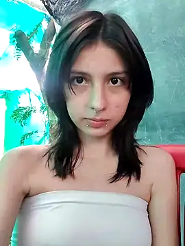 Maiden-Hot online show from March 22, 2025, 8:04 pm