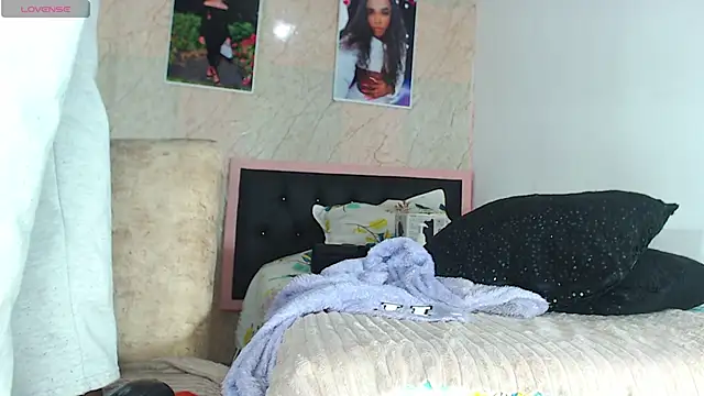 Snapshot of k_stormi_ chatting on November 8, 2025, 1:28 am k stormi online show from November 8, 2025, 1:28 am