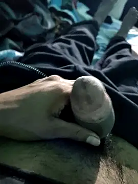 CarlosZava27216 online show from October 28, 2025, 6:17 am