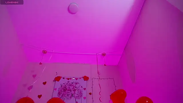 Adri Gomez  online show from February 22, 2025, 6:06 am