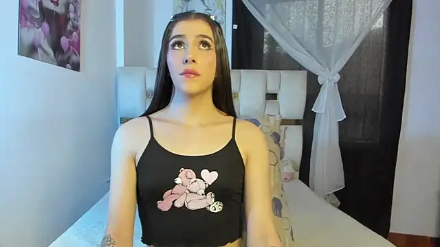 beautiful doll088 online show from June 1, 2026, 10:44 pm