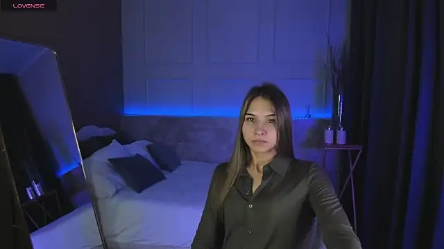 Snapshot of CharmBianca chatting on February 5, 2025, 5:52 am CharmBianca online show from February 5, 2025, 5:52 am