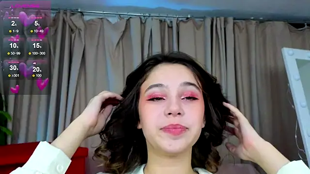 Snapshot of Hotary_Yuko chatting on February 18, 2025, 1:00 pm Hotary Yuko online show from February 18, 2025, 1:00 pm