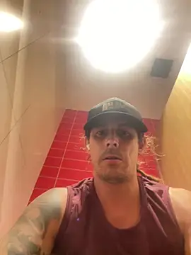 Snapshot of RichardHard_1 chatting on February 11, 2026, 5:51 pm RichardHard 1 online show from February 11, 2026, 5:51 pm