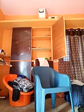 bigcock thick online show from April 3, 2026, 1:58 am