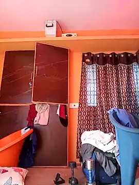 bigcock thick online show from April 11, 2026, 2:16 am