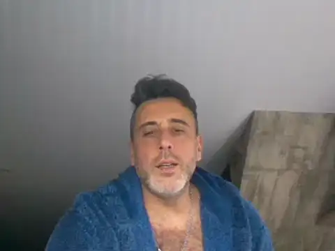 66MA69 online show from March 6, 2025, 10:47 pm