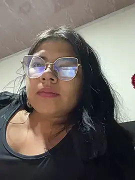 viccky vick online show from March 4, 2025, 2:06 am