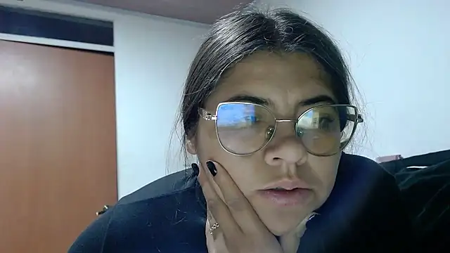 viccky vick online show from January 10, 2026, 4:36 am