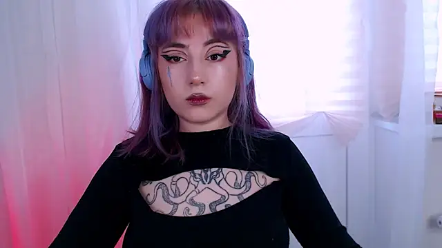 Snapshot of purplewitch chatting on March 3, 2026, 11:16 am purplewitch online show from March 3, 2026, 11:16 am