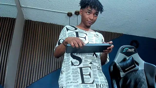 Snapshot of ErickCarmack chatting on February 1, 2025, 11:10 am ErickCarmack online show from February 1, 2025, 11:10 am