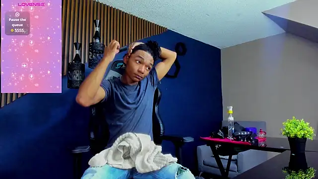 Snapshot of ErickCarmack chatting on March 13, 2025, 4:16 am ErickCarmack online show from March 13, 2025, 4:16 am