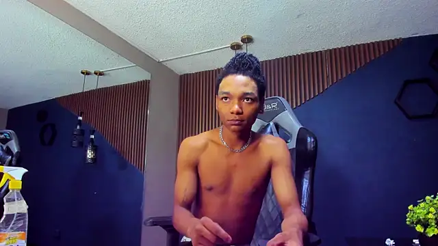 Snapshot of ErickCarmack chatting on March 17, 2025, 4:08 am ErickCarmack online show from March 17, 2025, 4:08 am