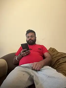 SoloChill online show from April 8, 2026, 1:38 am