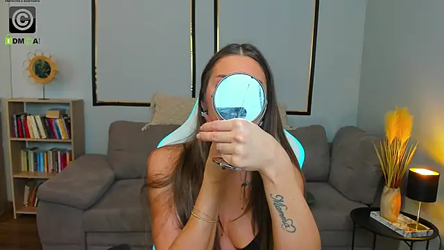 Anya-Ray online show from February 9, 2026, 1:37 pm