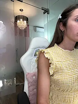 Snapshot of Anya-Ray chatting on July 13, 2026, 11:13 am Anya-Ray online show from July 13, 2026, 11:13 am