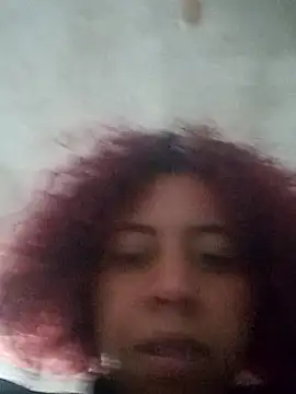 alexandraluv online show from February 28, 2025, 6:31 pm