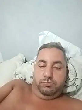 Snapshot of Cruelmalvado chatting on January 29, 2025, 2:30 am Cruelmalvado online show from January 29, 2025, 2:30 am