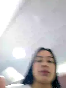 Snapshot of Marce0 chatting on February 3, 2025, 7:42 pm Marce0 online show from February 3, 2025, 7:42 pm