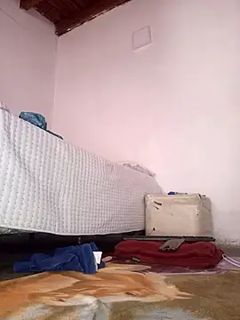 Snapshot of paula_temptation chatting on February 2, 2026, 8:18 pm paula temptation online show from February 2, 2026, 8:18 pm