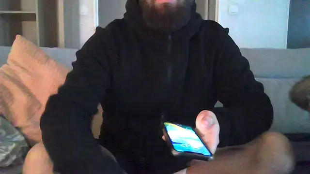 Snapshot of Zer_oki chatting on January 7, 2026, 3:14 pm Zer oki online show from January 7, 2026, 3:14 pm