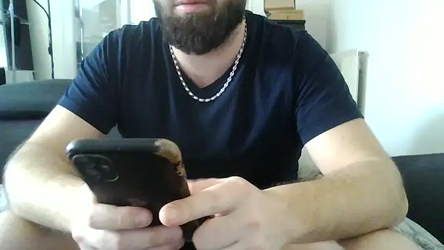 Snapshot of Zer_oki chatting on February 5, 2026, 11:04 am Zer oki online show from February 5, 2026, 11:04 am