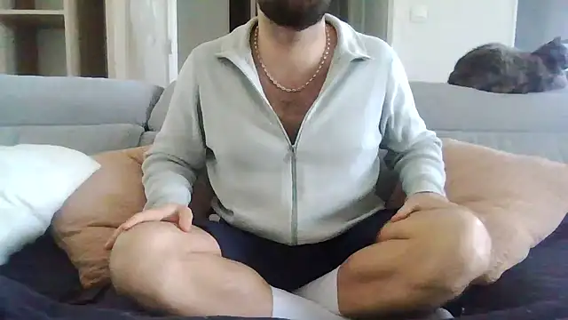 Snapshot of Zer_oki chatting on March 12, 2026, 11:27 am Zer oki online show from March 12, 2026, 11:27 am