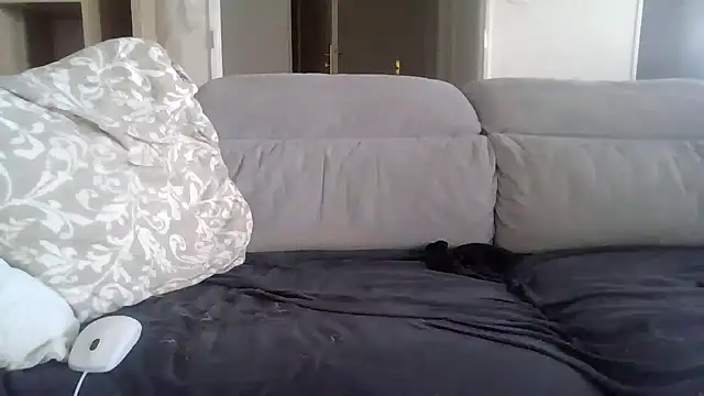 Snapshot of Zer_oki chatting on March 16, 2026, 8:18 am Zer oki online show from March 16, 2026, 8:18 am