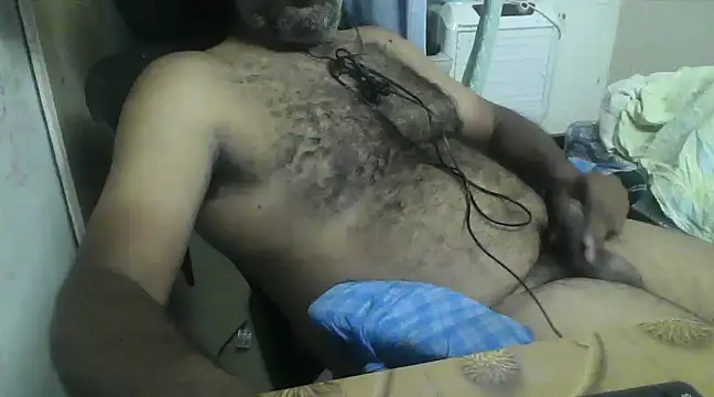 awesomeroc123 online show from February 22, 2025, 5:57 pm