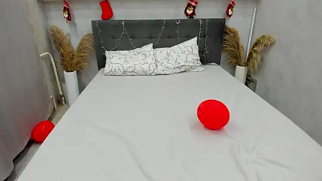 Jenny Jimmy online show from February 13, 2026, 1:12 am