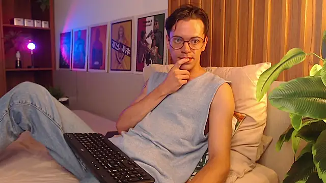 William Henry  online show from March 11, 2026, 8:09 am