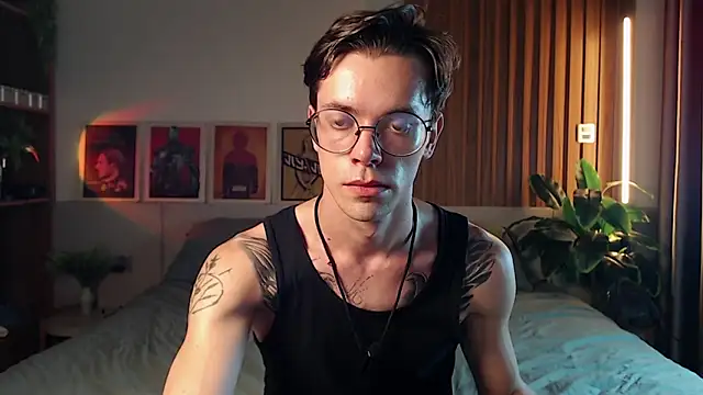 William Henry  online show from April 8, 2026, 12:27 pm