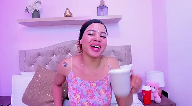 tamararose1 online show from February 22, 2025, 9:34 am