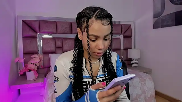 tamararose1 online show from October 9, 2025, 10:19 pm