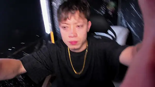 Snapshot of marcuscollins1_ chatting on February 3, 2025, 1:51 pm marcuscollins1 online show from February 3, 2025, 1:51 pm