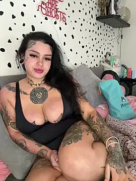 tempzzz12 online show from March 24, 2026, 3:28 pm