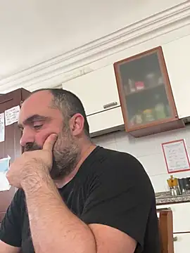 Snapshot of fuocovivo4 chatting on February 16, 2025, 9:15 am fuocovivo4 online show from February 16, 2025, 9:15 am