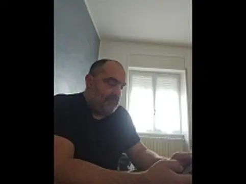 fuocovivo4 online show from March 24, 2026, 4:34 pm