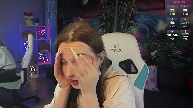 kaisajenner online show from February 4, 2025, 1:56 am