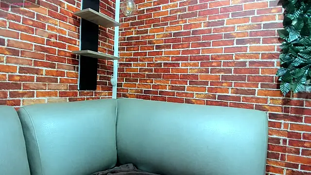 Rachel new20 online show from April 17, 2026, 8:45 pm